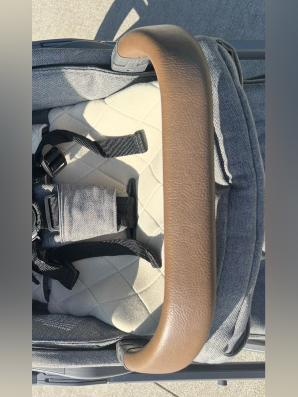 Nuna Mixx stroller belly bar